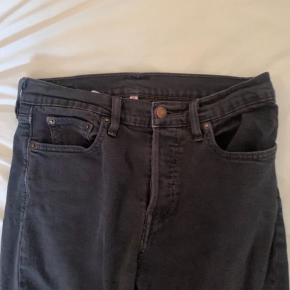 Levis Vintage Black Wash High Rise Jeans (28) - Picture 3 of 4